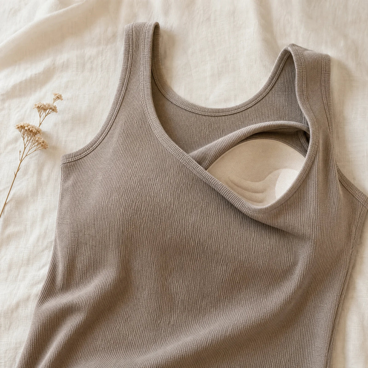 Ribbed scoop-neck tank flat lay detail