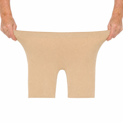 How far the waistband stretches